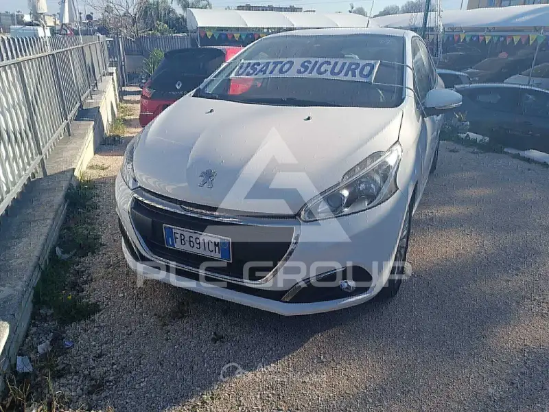 2015 Peugeot 208