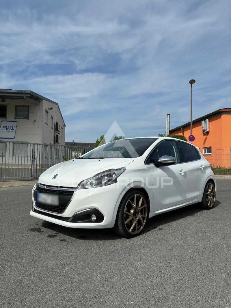 2015 Peugeot 208