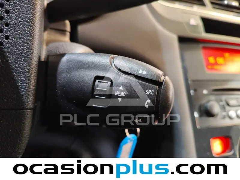 2015 Peugeot 5008