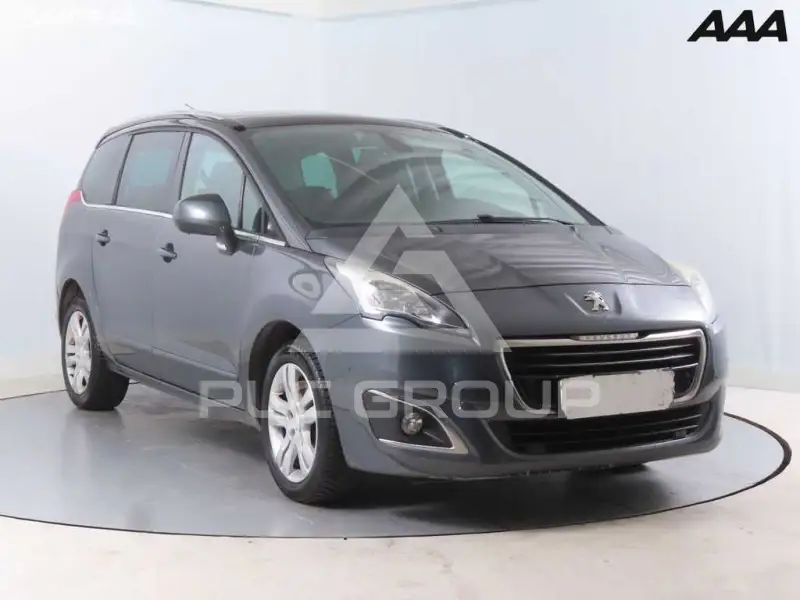 2015 Peugeot 5008