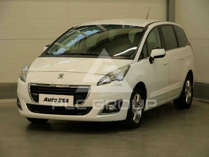 2015 Peugeot 5008
