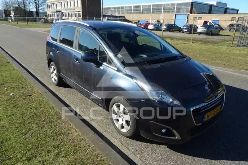 2015 Peugeot 5008