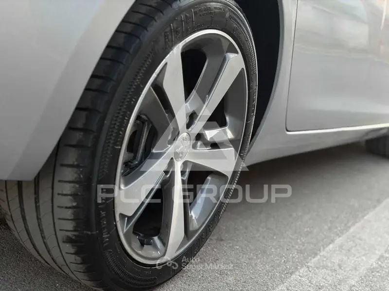 2015 Peugeot 308
