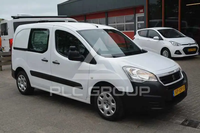 2015 Peugeot Partner