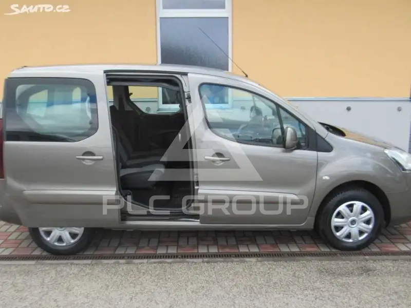 2015 Peugeot Partner