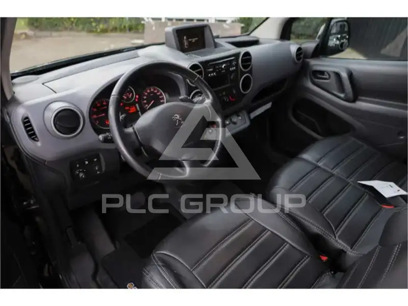 2015 Peugeot Partner