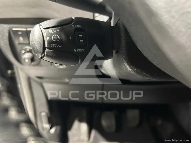 2015 Peugeot Partner