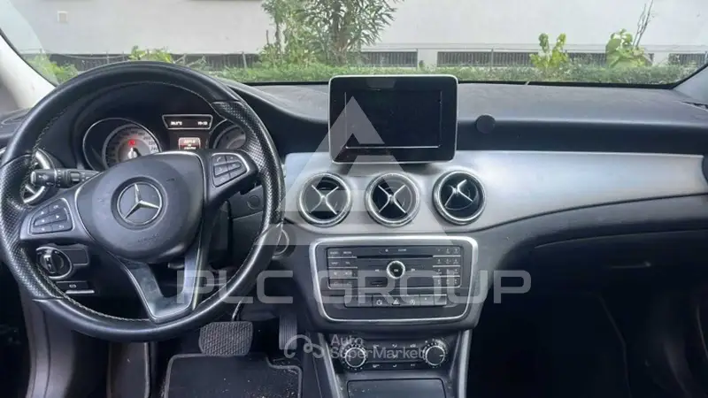 2015 Mercedes Benz CLA-Class