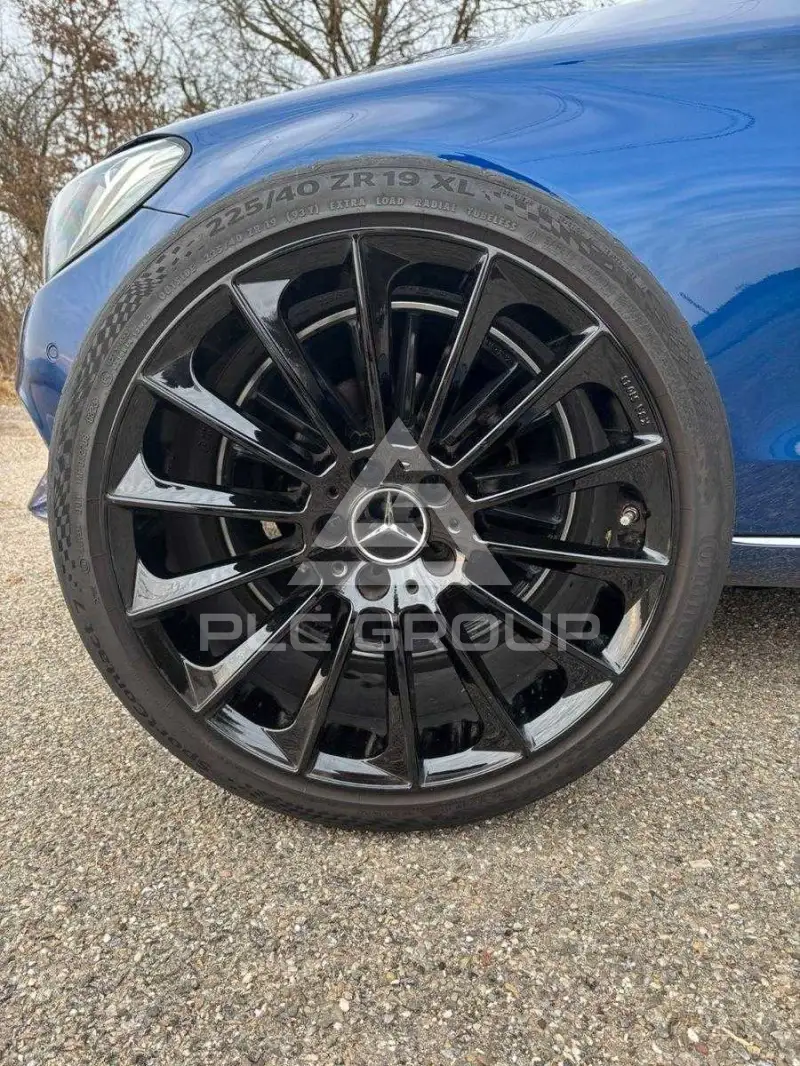 2015 Mercedes Benz 220