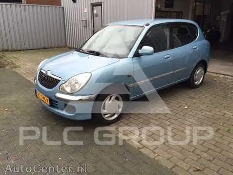 2015 Daihatsu Sirion