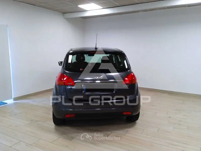 2015 KIA Venga