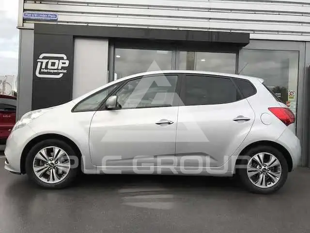 2015 KIA Venga