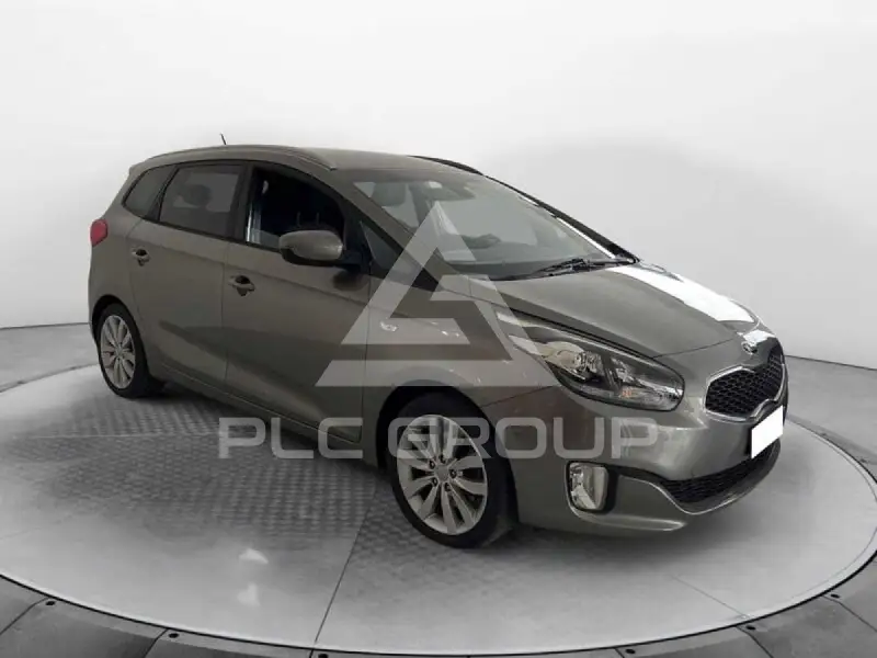 2015 KIA Carens