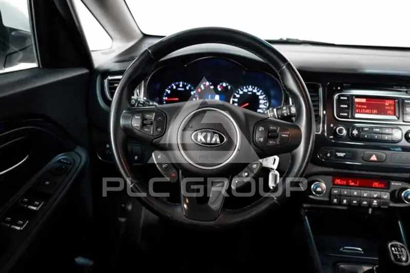 2015 KIA Carens