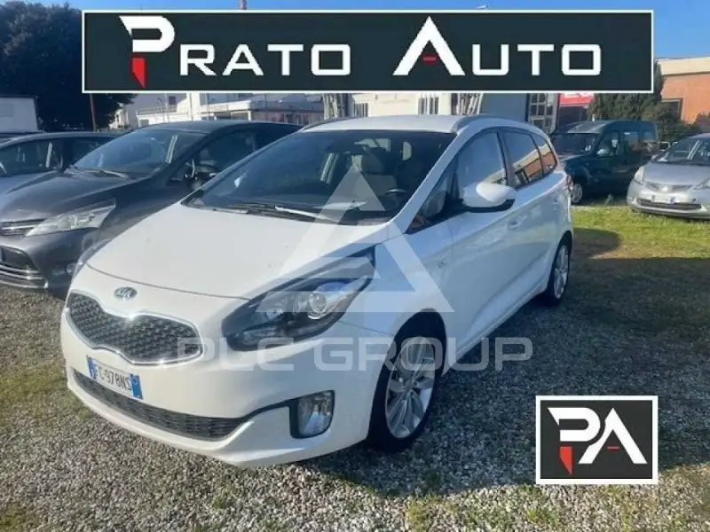 2015 KIA Carens