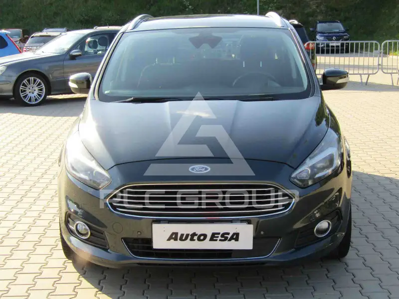 2015 Ford S-Max