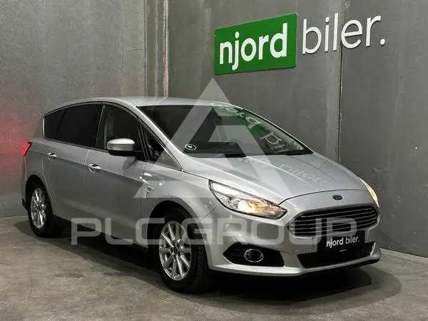 2015 Ford S-Max