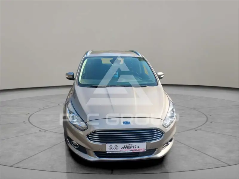 2015 Ford S-Max