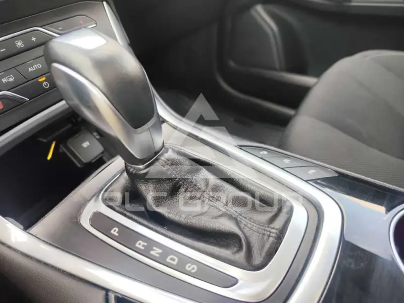 2015 Ford S-Max