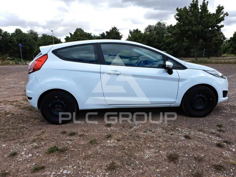 2015 Ford FIESTA