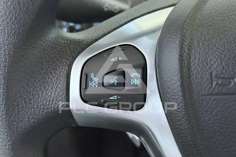 2015 Ford FIESTA
