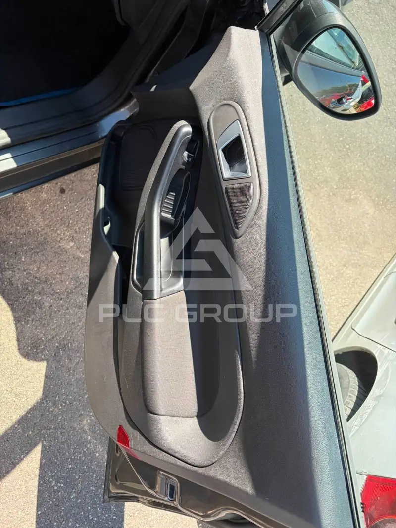 2015 Ford FIESTA
