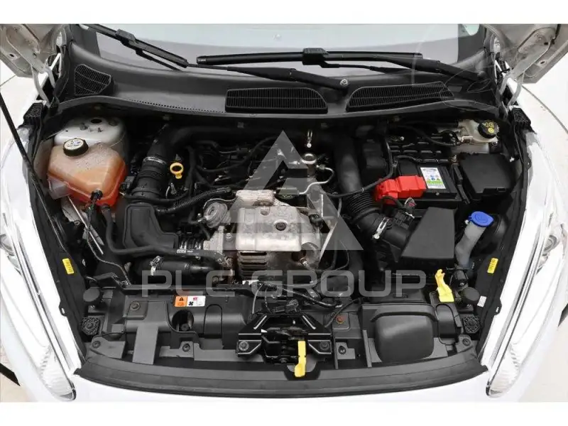 2015 Ford FIESTA