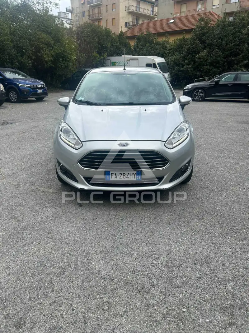2015 Ford FIESTA