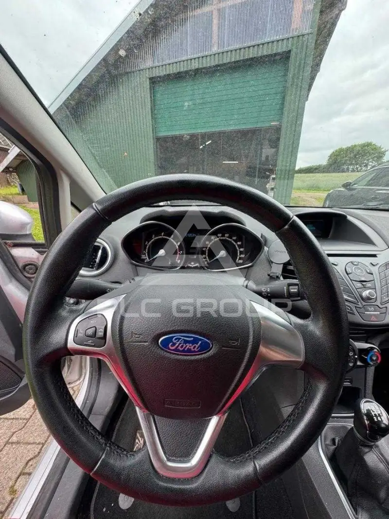 2015 Ford FIESTA