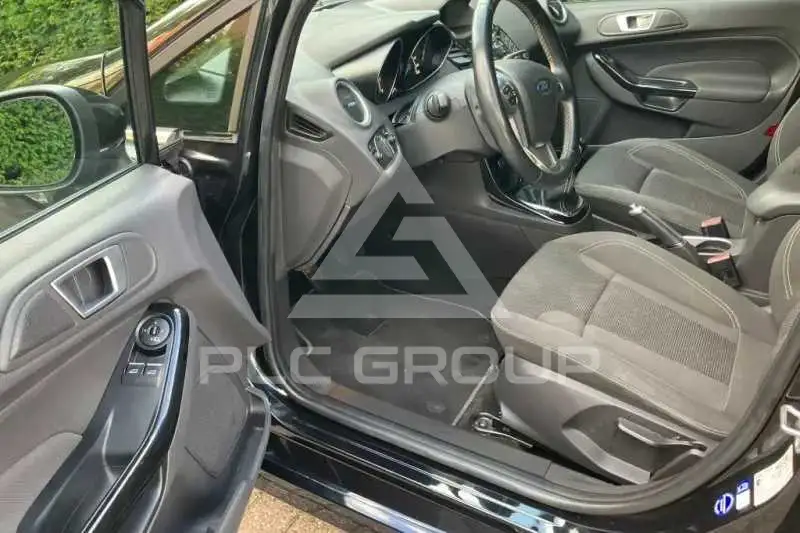 2015 Ford FIESTA