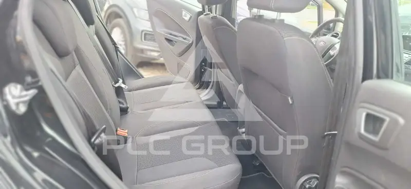 2015 Ford FIESTA