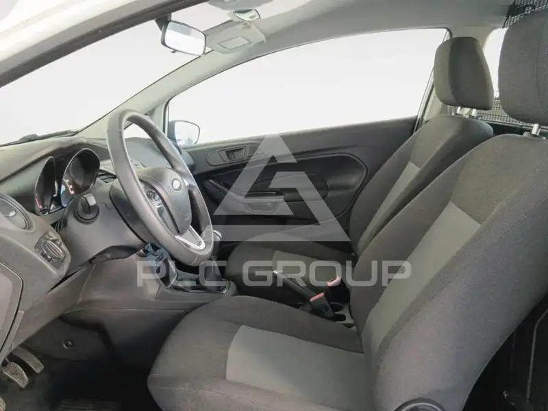 2015 Ford FIESTA