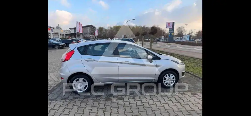 2015 Ford FIESTA