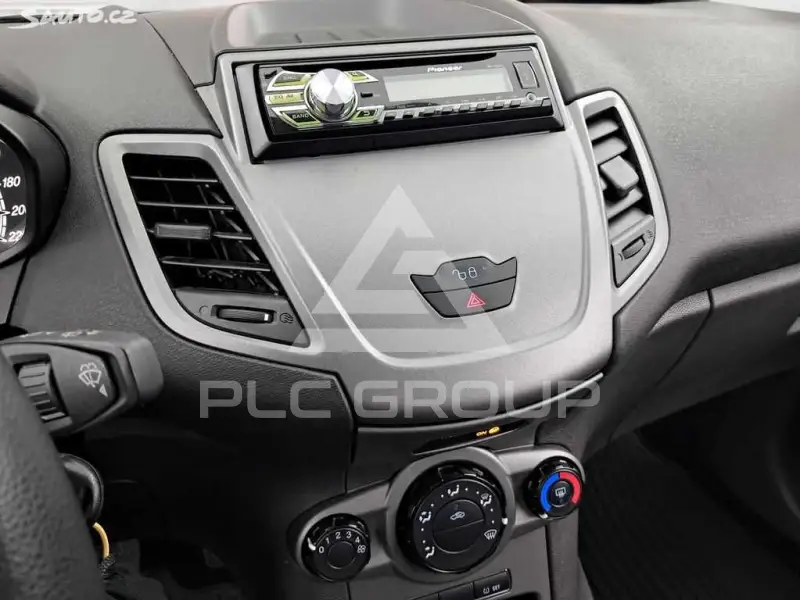 2015 Ford FIESTA