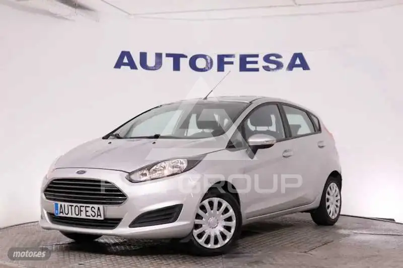 2015 Ford FIESTA