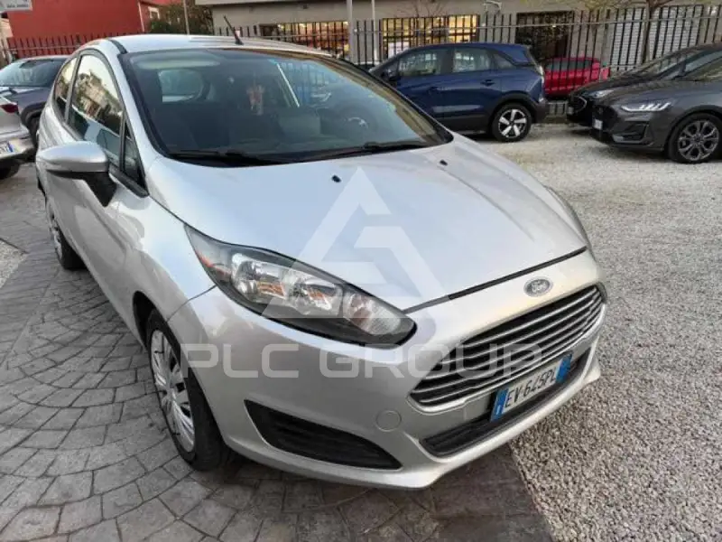 2015 Ford FIESTA
