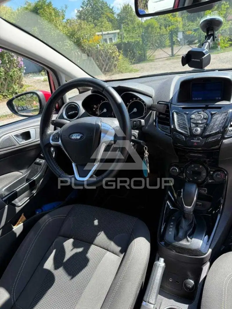 2015 Ford FIESTA