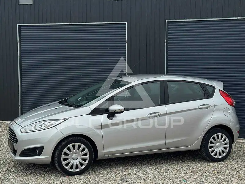 2015 Ford FIESTA