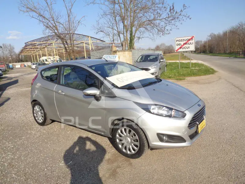2015 Ford FIESTA
