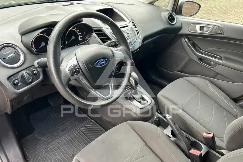 2015 Ford FIESTA