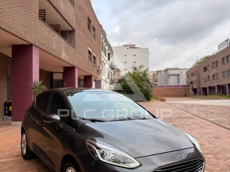 2015 Ford FIESTA