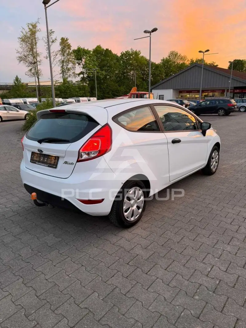 2015 Ford FIESTA