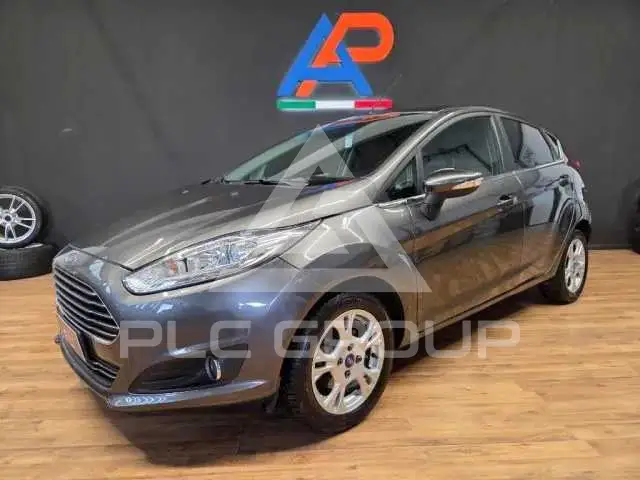 2015 Ford FIESTA