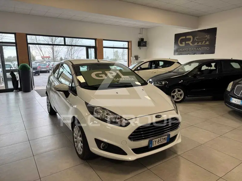 2015 Ford FIESTA