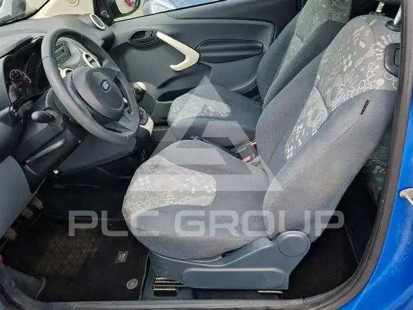 2015 Ford KA