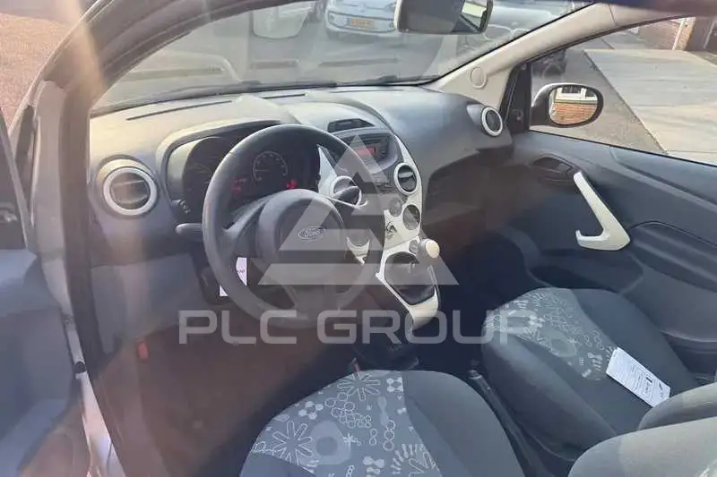 2015 Ford KA