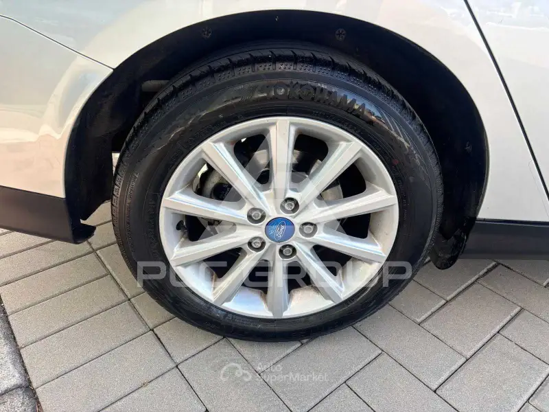 2015 Ford FOCUS