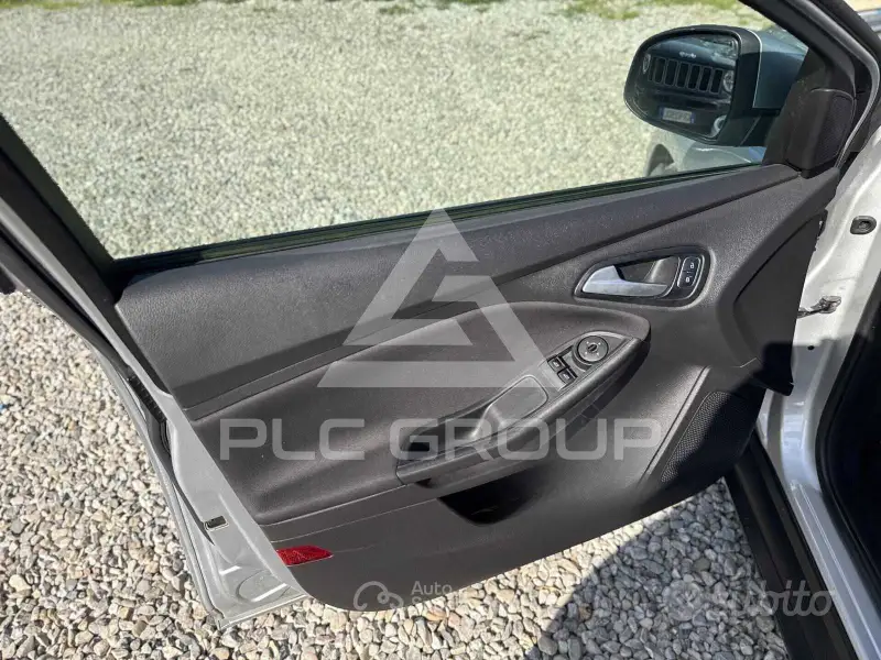 2015 Ford FOCUS