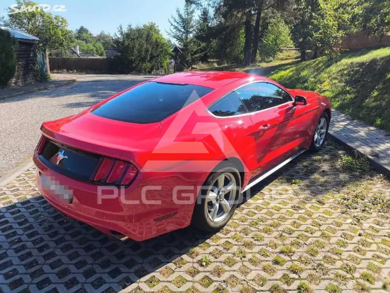 2015 Ford MUSTANG