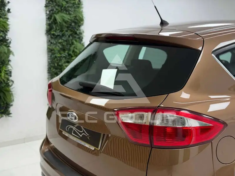 2015 Ford C-MAX